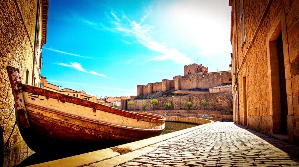 Top conseils pour un enlèvement d'épave sans frais à Narbonne
